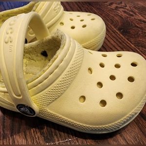 Lined Crocs toddler 7